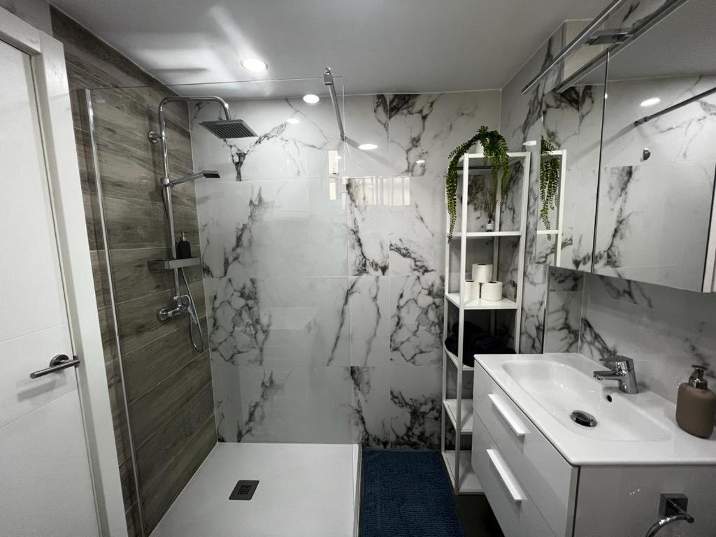 Lux Apartment By Namaste Elite Torremolinos Bagian luar foto